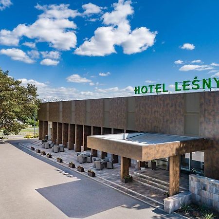 Hotel Lesny 비아위스토크 외부 사진