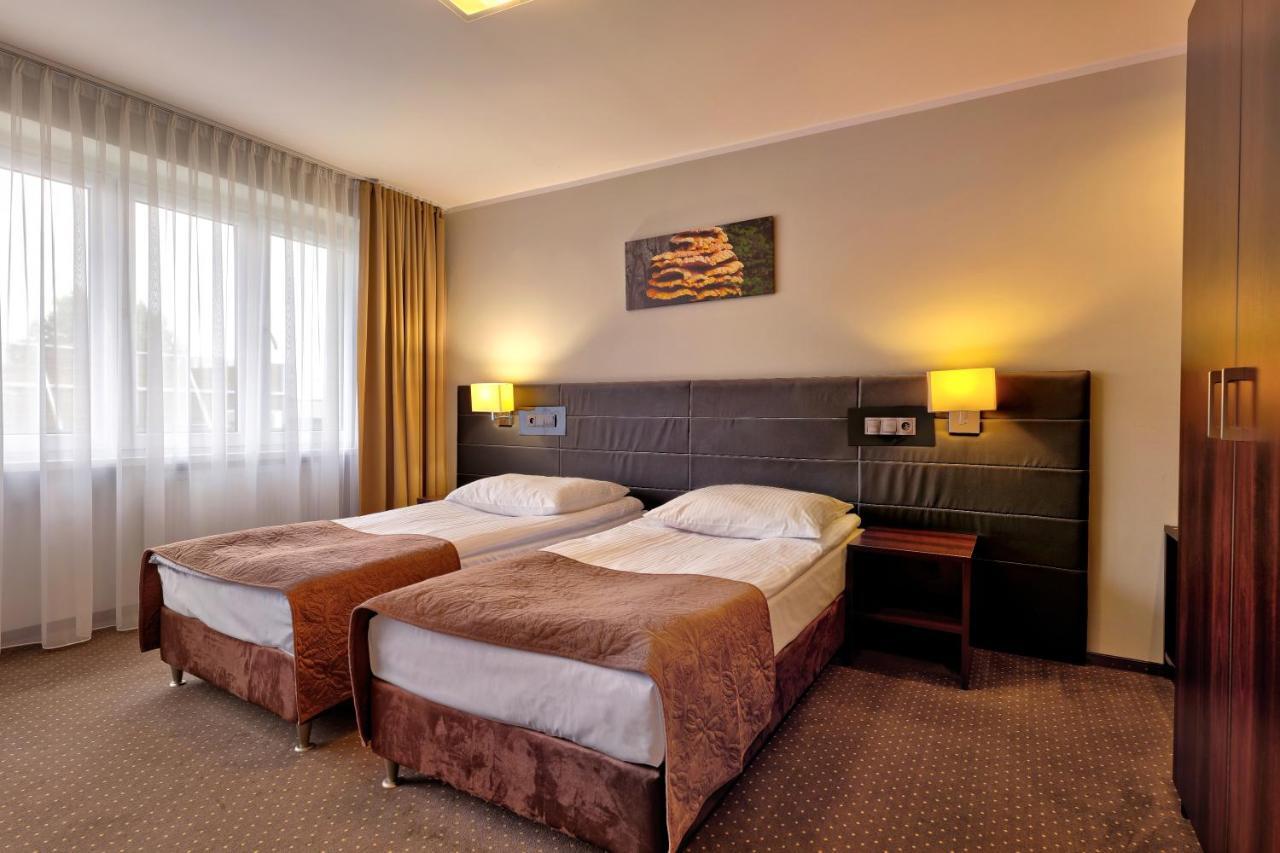 Hotel Lesny 비아위스토크 외부 사진