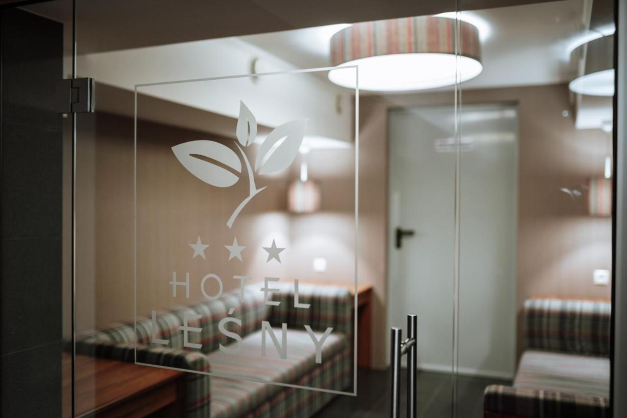 Hotel Lesny 비아위스토크 외부 사진